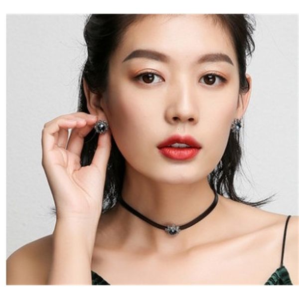 

wholesale low price chaming crystal diamond old blue color lady's earings tx 59r, Silver