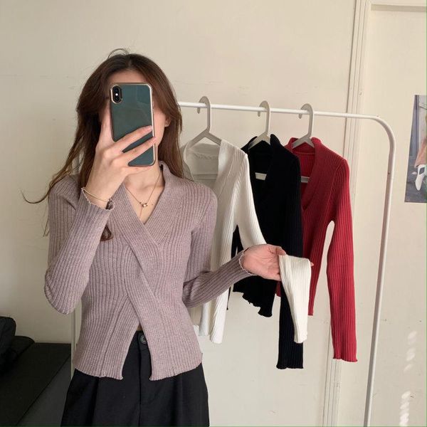 

autumn and winter new cross v-neck cardigan bottom sweater, White;black