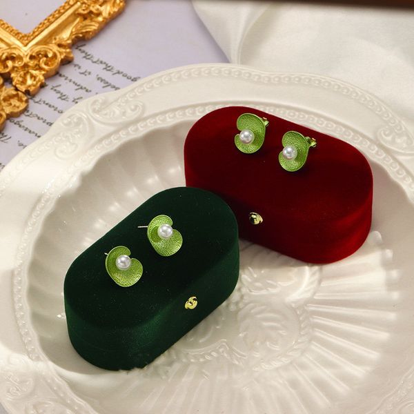 

leaf plant green pearl earrings / ear clip "geranium trend antique minority design earrings", Golden