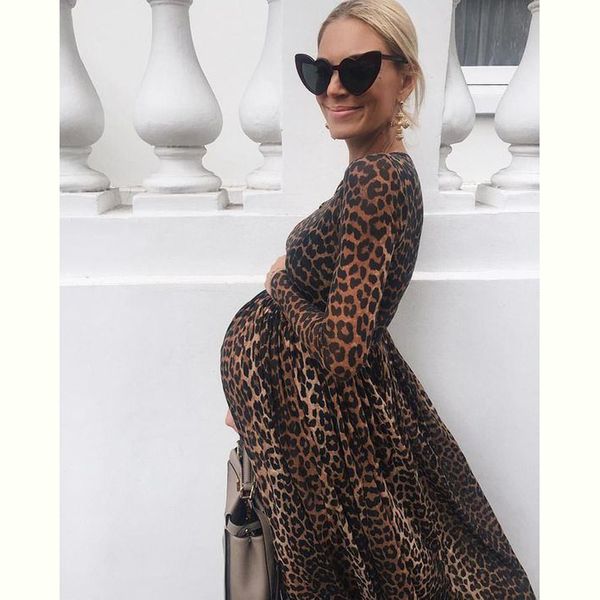 

maternity dresses long sleeve high neck leopard print ruffled 2021 spring pregnant dress elegant together maternity clothes, White