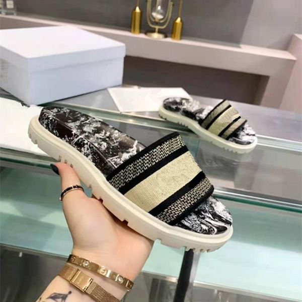 

slippers luxury 2021 d home letter embroidered thick-soled flat-soled women's shoes with ethnic style beach, Black