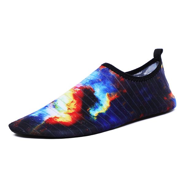 

new fashion soft aqua water summer shoes men beach slippers upstream water shoes woman wading sandals diving socks shoes, Black