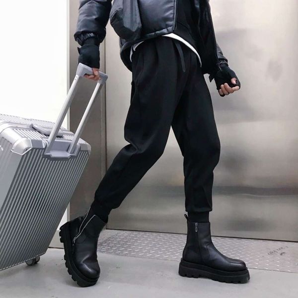 

men's autumn and winter black overalls with martin boots, Blue