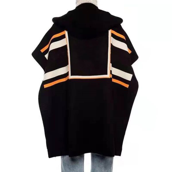 

women's sweater designer jacket luxury v-neck short sleeved outdoor atmosphere in spring and autumn wind resistant and warm knitted car, White;black