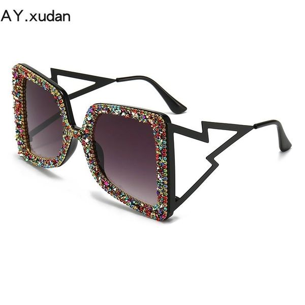 

sunglasses high-end european and american personality fashion diamond retro for men women driving street shooting vintage, White;black