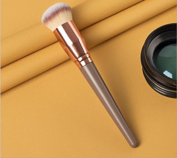 

makeup tools big blush brush plastic handle aluminum tube man-made fiber