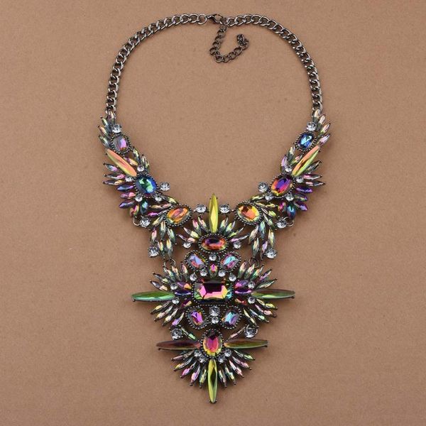 

chokers luxury colorful rhinestone necklace bridal jewelry special-shaped chunky crystal necklaces retro personality wedding accessories, Golden;silver