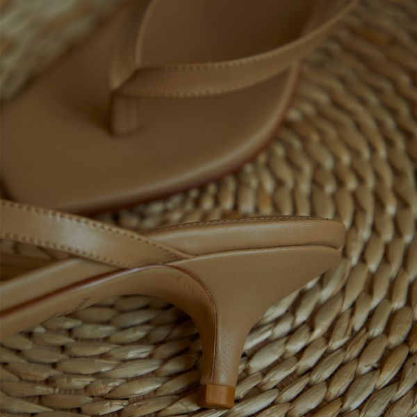 

womens genuine leather thin low heel comfortable slip-on sandals open toe summer beach flip-flop elegant ladies dress shoes hot, Black