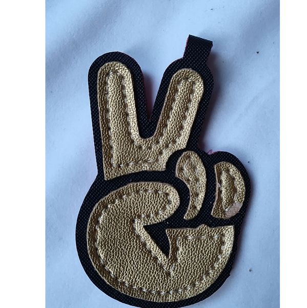 

luxury fashion pu leather cute yes letter keychain party favor pendant creative car cute key ring bag charm business promotion gift, Silver