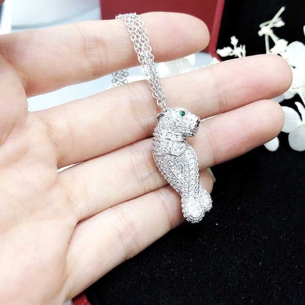 Na moda elegante leopardo cruz perna charme colar zircon olhos verdes pantera animal colar longo cadeia mulheres marca jóias x0707