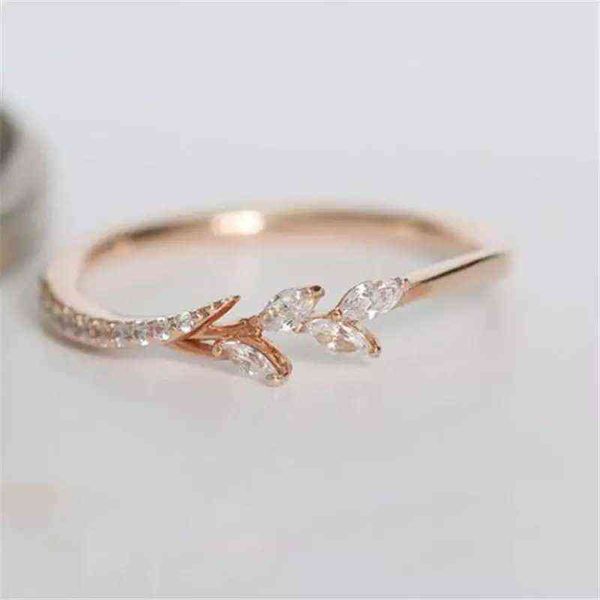 1 pcs anéis strass casamento casamento anel de dedo jóias estilo ocidental zircão anéis mulheres vintage floral cristal anéis presentes g1125