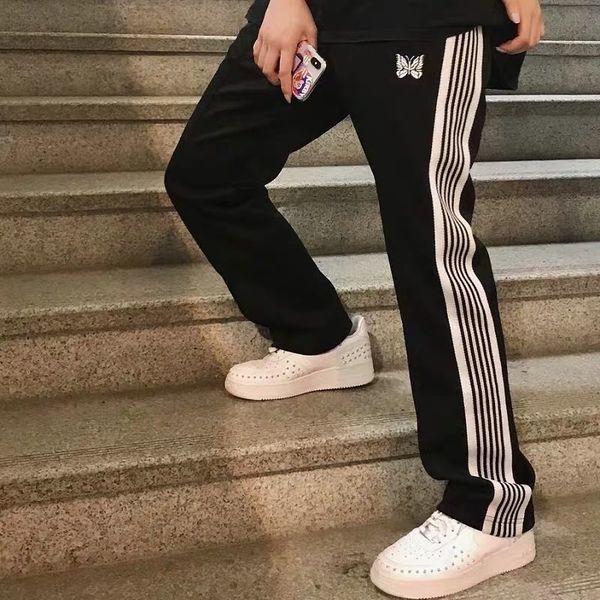 

2021 new british-style needles embroidered butterfly casual boys' side striped ribbon straight sports pants 0k0l, Black