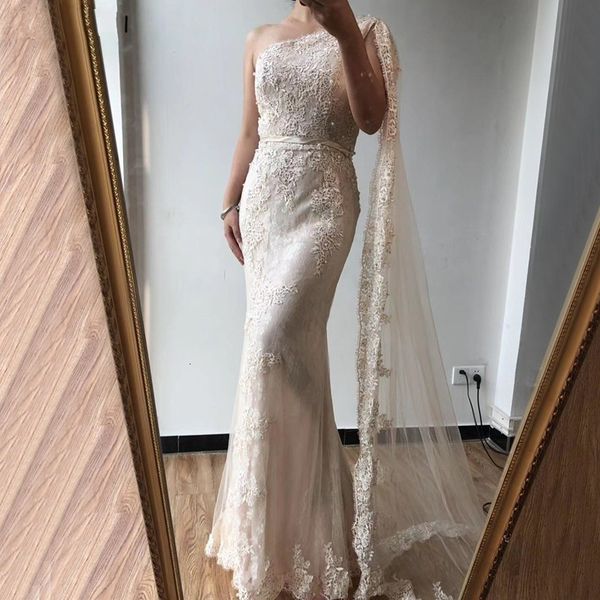 

champagne/dark 2021 new red one shoulder mermaid evening ese appliques lace beads formal prom 1ij8, Black;red