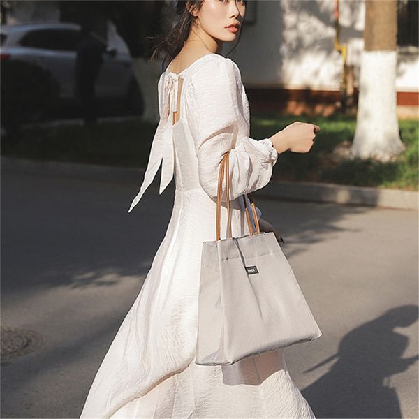 

2021 luxury wholesale canvas hobo for women shoulder bag chest pack lady tote chains handbag presbyopic purse messenger bags handbags purses