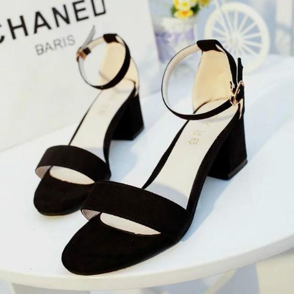 

2021 summer new mid-heel shoes women's shoes thick heel open toe suede one-word buckle women's sandals roman trend, Black