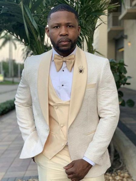 

arrival embossing groomsmen shawl lapel groom tuxedos men suits wedding/prom blazer ( jacket+pants+vest+tie) c171 men's & blazers, White;black