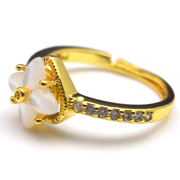 

wedding rings trendy natural shell pearls finger ring charm clover with zircon gold adjustable gem stone golden fashion for women, Slivery;golden