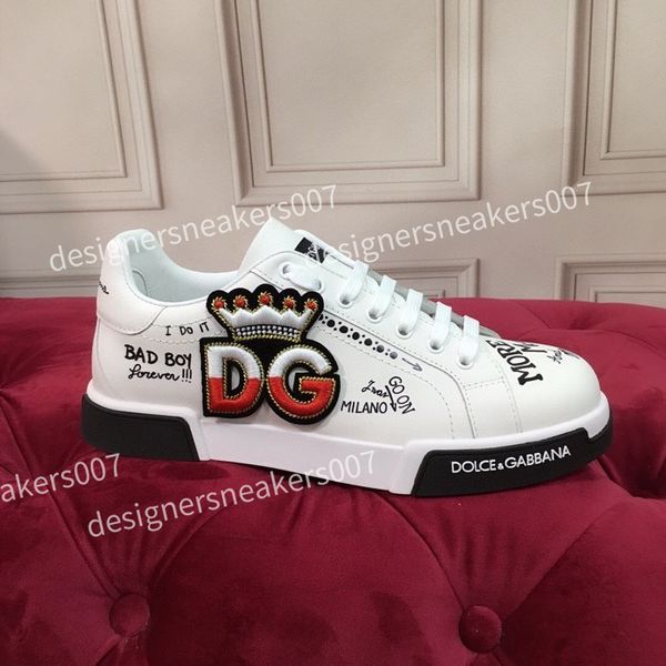 

2022 mens women boots sneakers casual shoes chaussures leather ace embroidery stripes sports trainers fashion luxurys designers loafers, Black