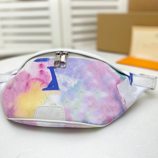 

the latest men's new waist bag interprets casual fashion style. camouflage design, sports and leisure suitable for different occasions