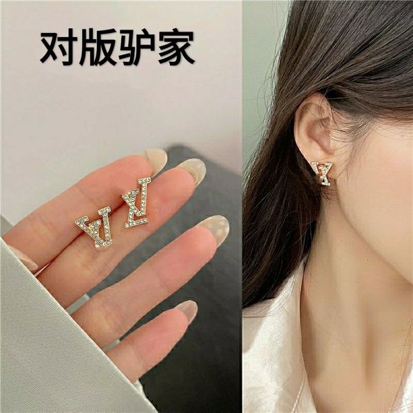 

letter l family earrings 2021 simple and versatile donkey women's korean fashion, Golden
