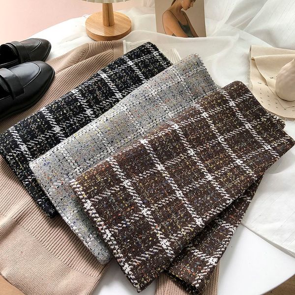 

2021 New Contrasting checkered high-waist woolen women's spring Korean of all-match anti-glare bag hip short skirt 5V7U, Black