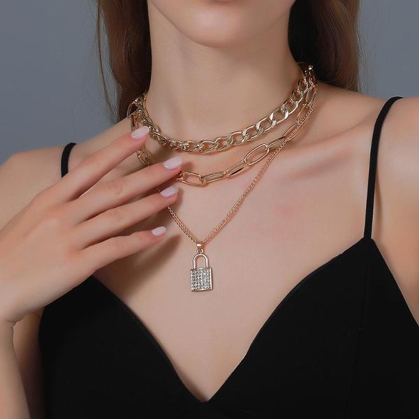 

new fashion cross border multi layer metal choker women lock shaped necklace, Golden;silver
