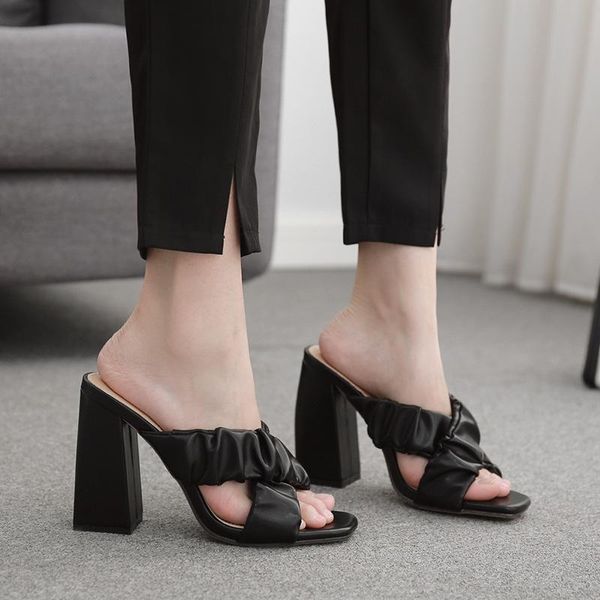 

new spring and summer folds cross strap fashion simple daily commuting sandals plus size women's shoes, Black