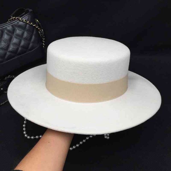 

berets in the spring and autumn winter white wool hat for women with pearl chain fashion warm fedora mnnj, Blue;gray