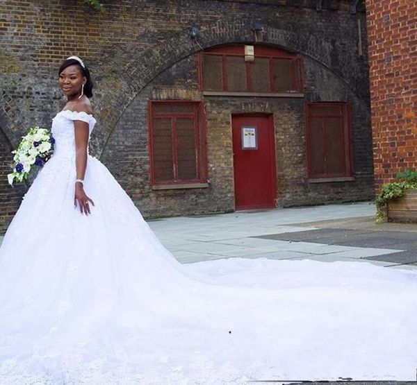 

off 2021 new shoulder ball gown african wedding es vintage lace 3d floral country black nigeria bridal gowns vestido de novia 1xfe, White