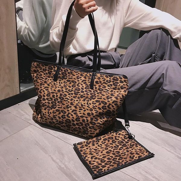 

drawstring book bags female 2021 hand-held leopard shoulder bag plush mass tote