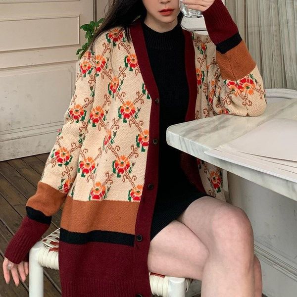 

national style retro ladies style sweater jacket women 2021 spring and autumn net red loose lazy sweater temperament girls, White