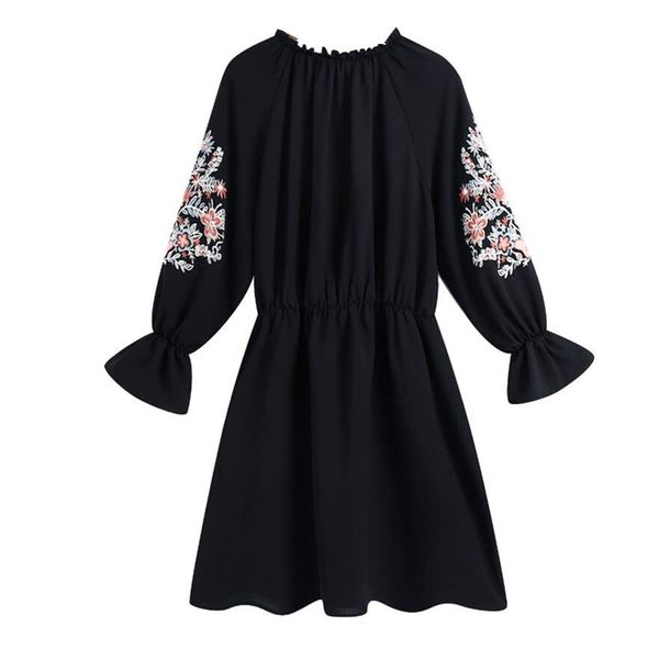

2021 spring bohemia ethnic wood ears o neck embroidery flower dress hippie women long sleeve elastic waist short dresses holiday, Red