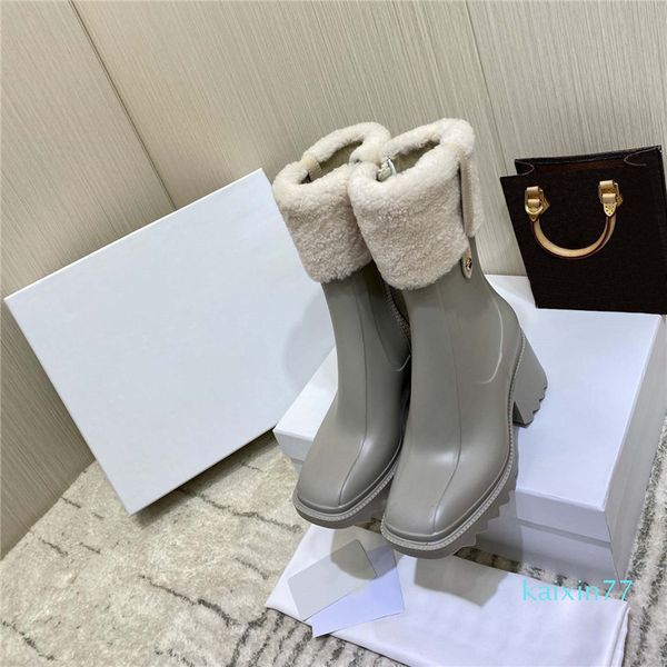 

designer wool boots cowhide 2021 classic winter women leather high heeled fashion diamonds lady thick heel boot size 35-40, Black