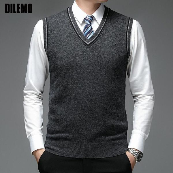 

wool men's autumn fashion brand sweater, round neck knitted vt, svels plain casual wear, 100%, Black;white