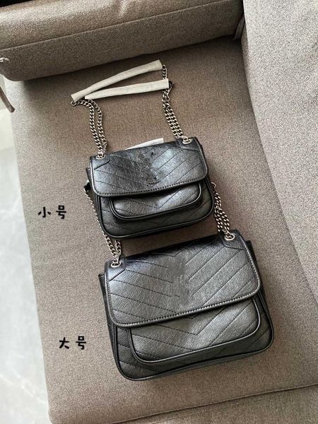 

the classic envelope bag bag girl one shoulder inclined synchronization