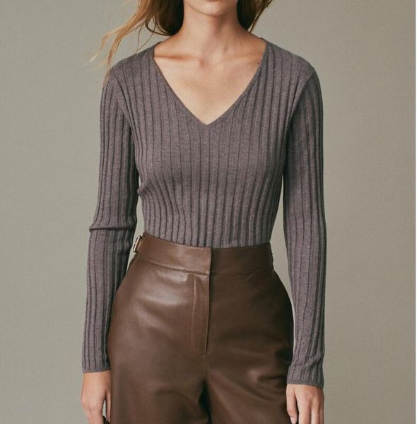 

2021 v-neck sweater women slim three colors long sleeve early autumn female knitted bottoming new qynf, White;black