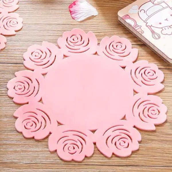 

non-slip heat insulation pvc new placemat rose-shaped household cute