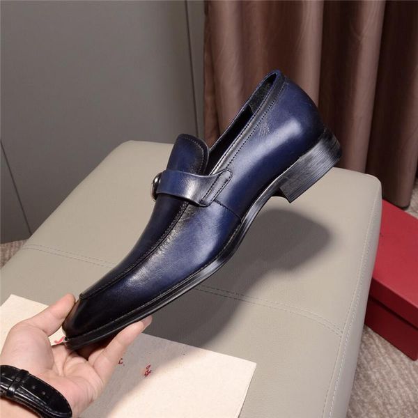 

2020 men luxury dress italian leather shoes slip on fashion men leather moccasin glitter formal male shoes pointed toe shoes for men, Black
