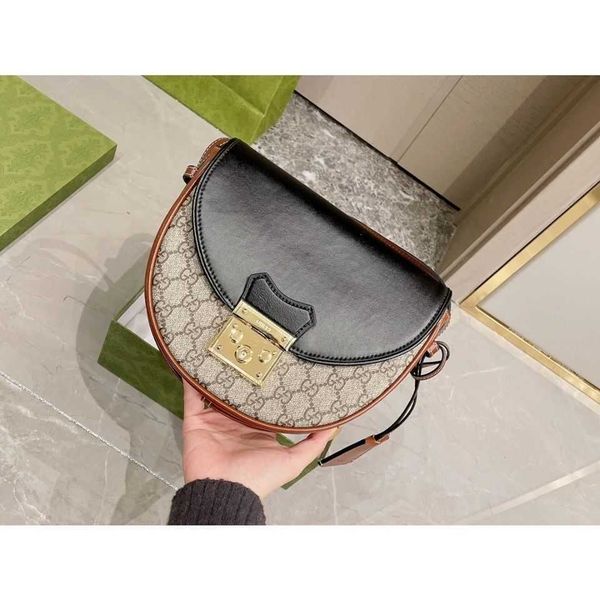 

european genuine kuqi nini same saddle bag half moon classic fashion one shoulder messenger bag zly