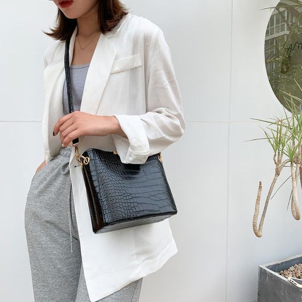 

shoulder bags simple women pure color casual hobo leather crossbody handbags light wild female daily bag