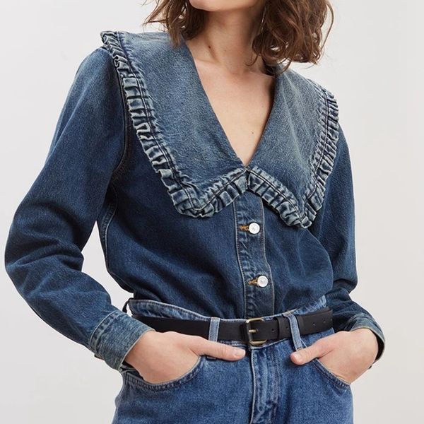 

spring 2021 new fashion retro v-neck single-breasted ruffled pleated doll collar all-match long-sleeved denim shirt b746, White
