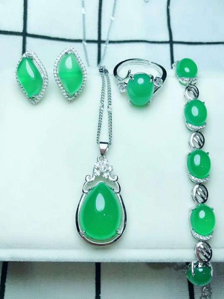 

bracelet, earrings & necklace c1#925 silver inlaid natural chalcedony set, the jade face is clean and translucent, Black