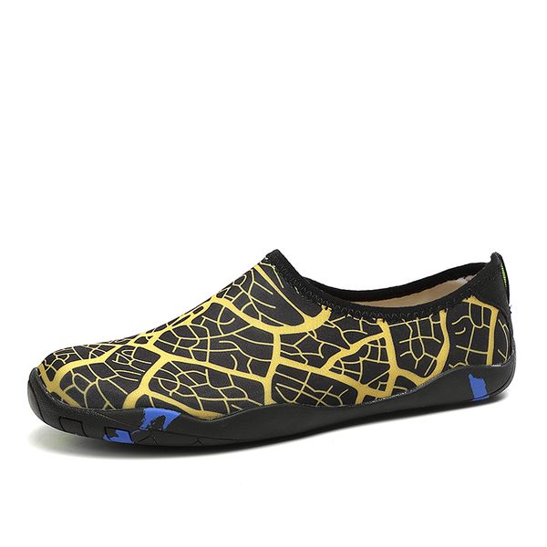 

lightweight quick-drying upstream shoes women sports beach swimming wading sneakers men indoor fitness gym barefoot shoes