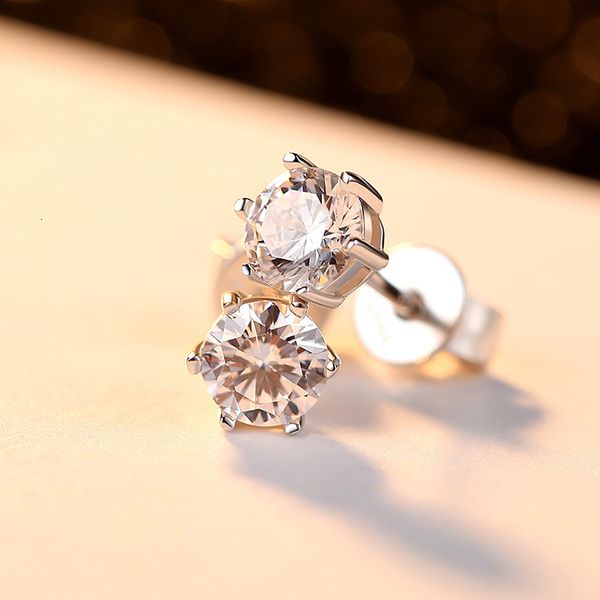 

s925 sier ear nail d color 50 points mo sang diamond classic six claw earrings simple temperament fire live broadcast, Golden