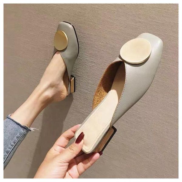 

2021 brand designer women slippers slip on mules flat heel casual shoes british buckle slides wooden block heels summer footwear, Black