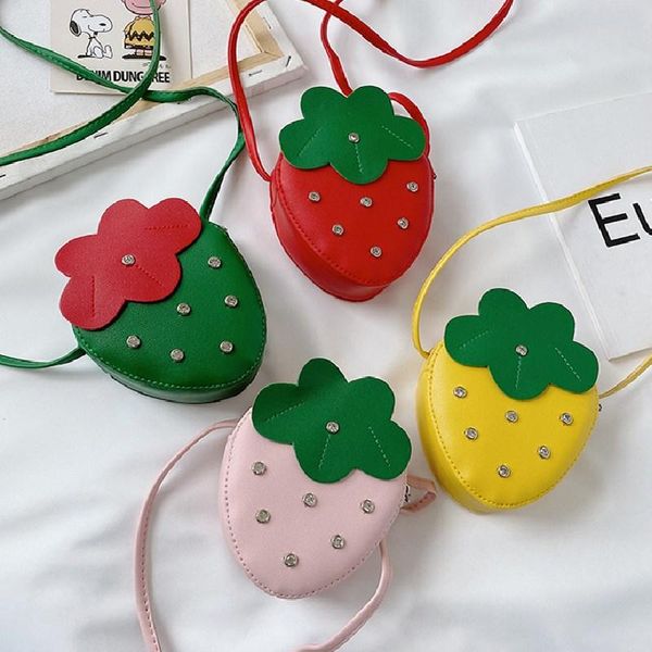 

purse 4 colors little girls strawberry rivet crossbody bag fashion children summer holiday tote handbag contrast color pu leather, White