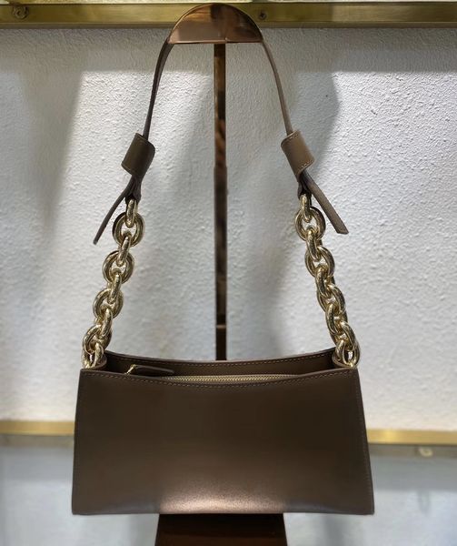 

cowhide underarm bag tie knot shoulder strap chain bag baguette bag shoulder