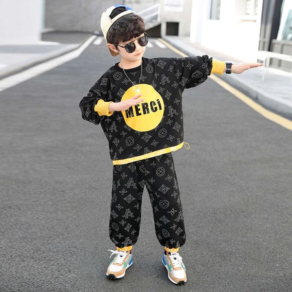 

boys' suit 2021 spring new zhongda wear sports fashion leisure printing letter children's two piece set, White