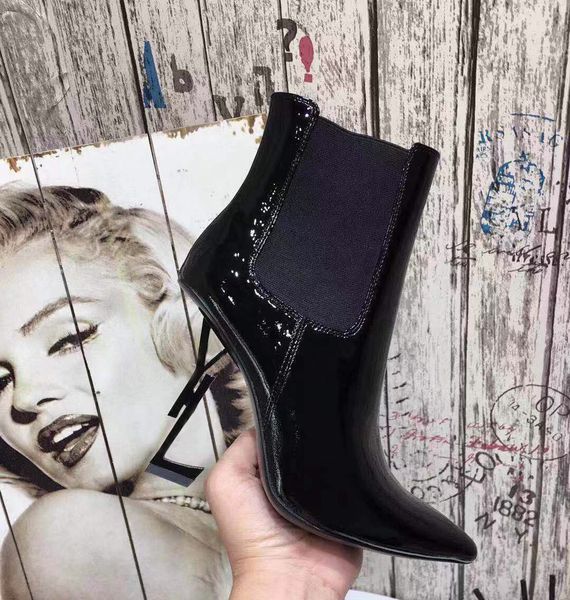

letter heel women's boots 2021 winter classic versatile style side zipper design leather material size 35-41, Black