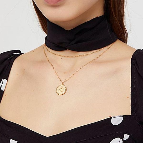

chokers retro rose flower pendant necklace for women vintage simple coin gold color chains carved figur medallion collares collier femme, Golden;silver